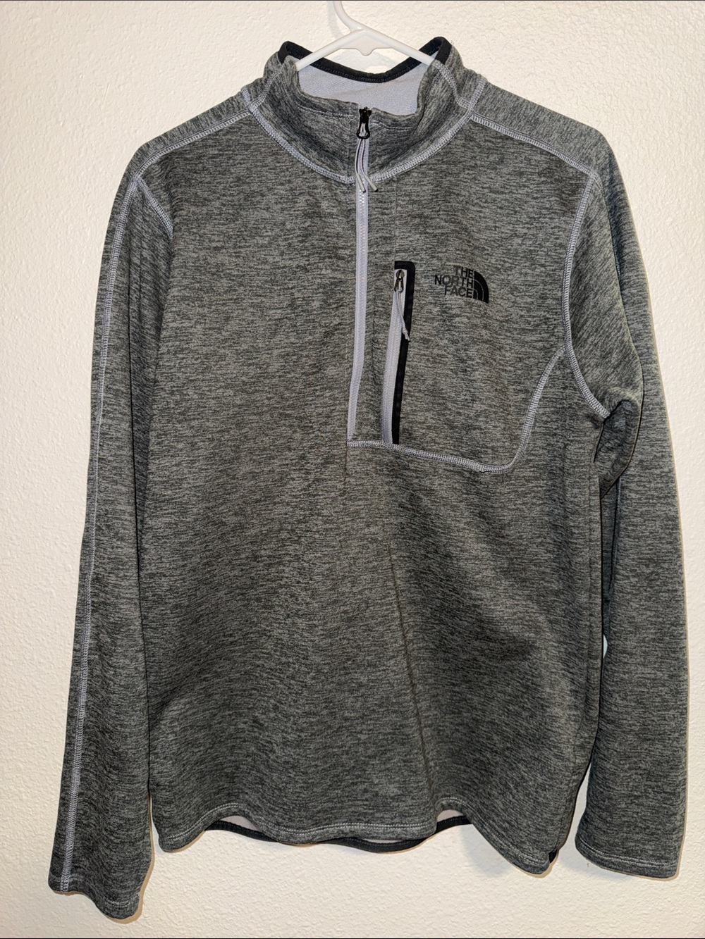 The North Face Men's Heather Gray Half-Zip Pullover